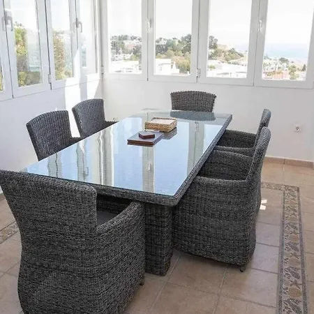 Moderna Casa De 3 Con Hermosas Vistas Mojacar